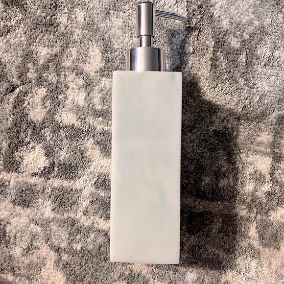 Blue Marbled Dispenser - Picture 4 of 6